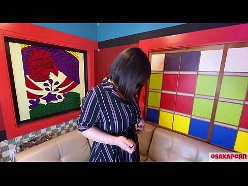 ❤️ Cutis Iaponica cum magnis tits masturbates cum sex nugis et gaudens habet. Loquitur in colloquio de experientia stupri eius. Ingens tits et hirsutus pussy cum voce magna. Osakaporn Porno  at la.rionews.top